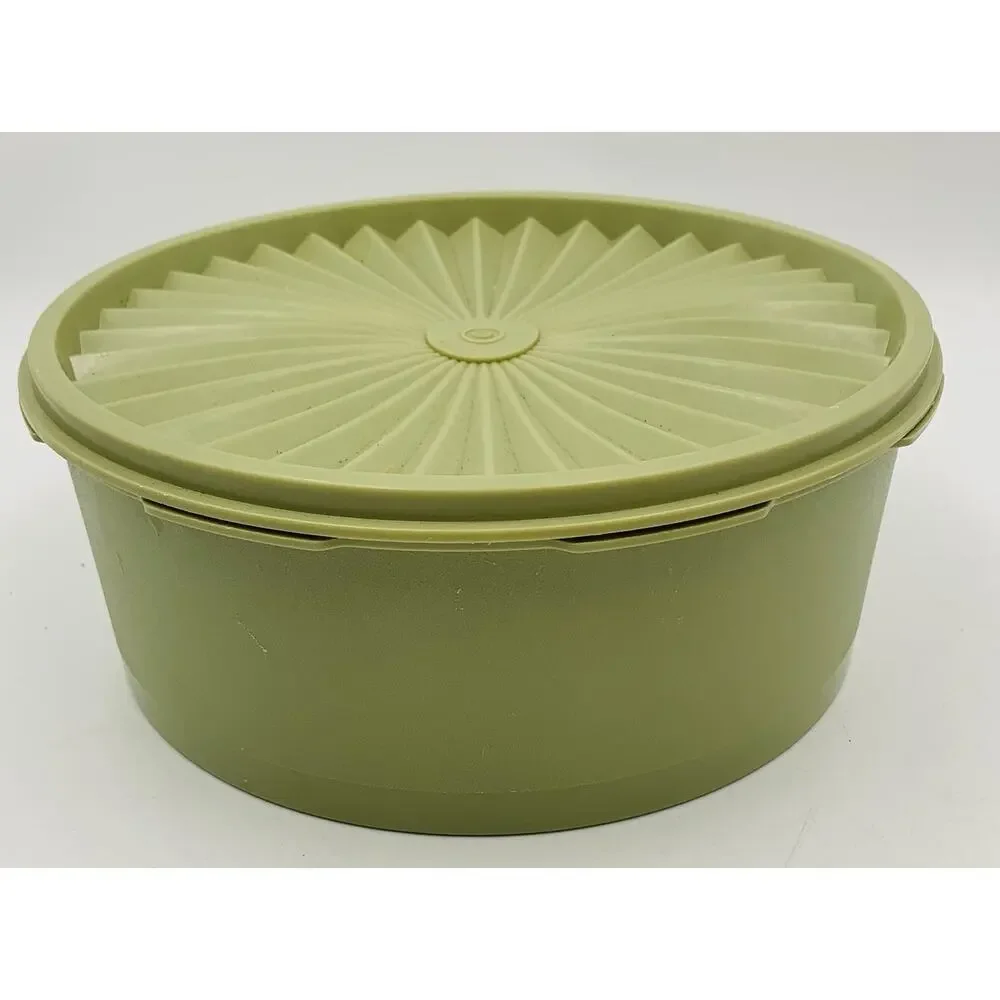 Vintage Tupperware 1204-4 Servalier Avocado Green with Lid